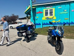 10. Lunch Stop