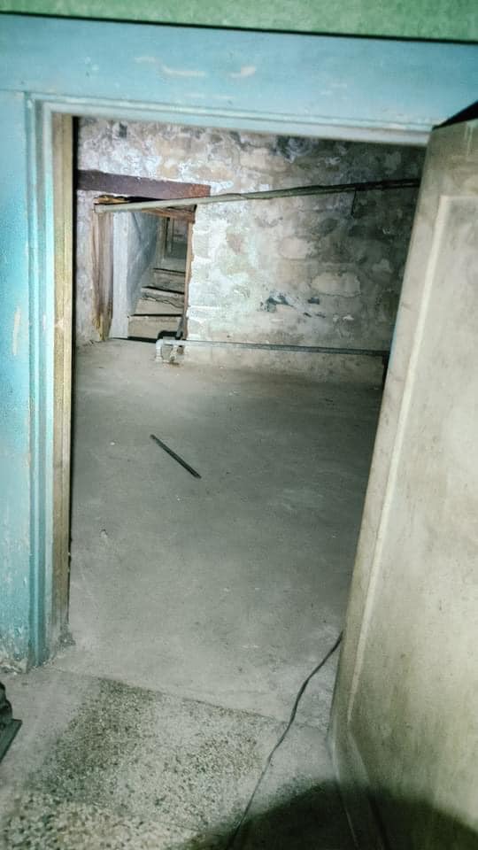 20. Tunnel Entrance
