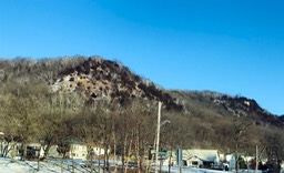 23. Stockton Bluffs