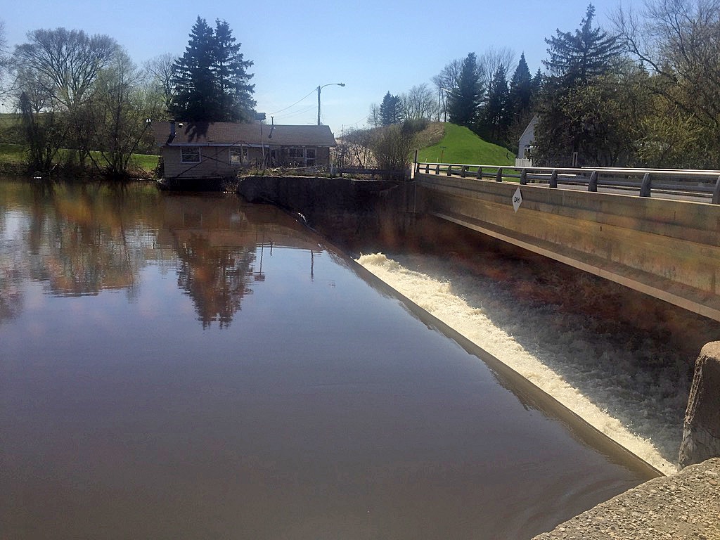 Kekoskee Dam South